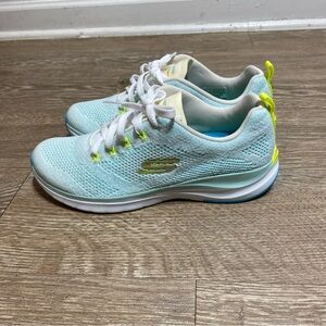 Skechers Women's Blue and Yellow Sneakers 8.5